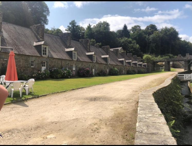 La forge b&b Perret  Exterior foto